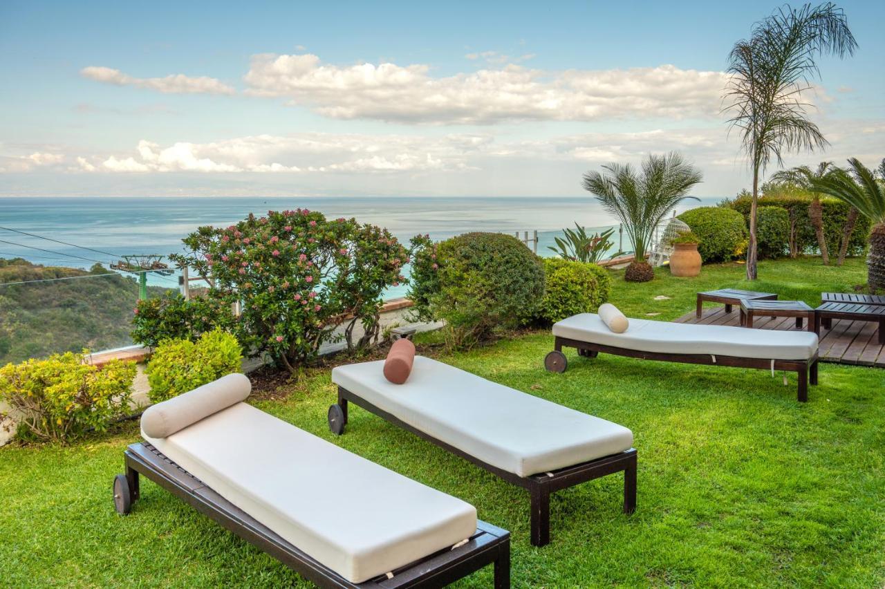 Luxury Taorum Villa With Spectacular Sea Views In Taormina Ngoại thất bức ảnh