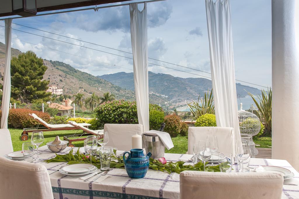 Luxury Taorum Villa With Spectacular Sea Views In Taormina Ngoại thất bức ảnh