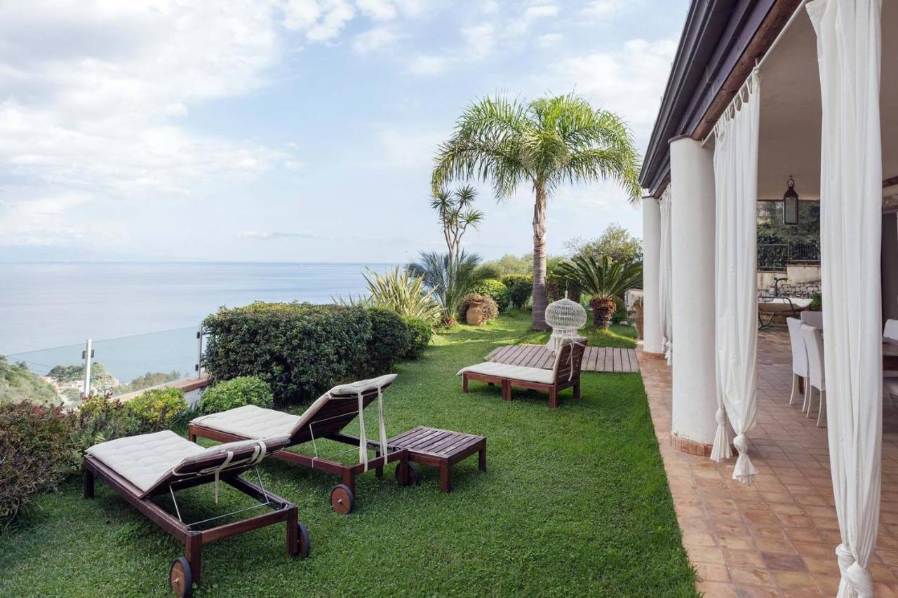 Luxury Taorum Villa With Spectacular Sea Views In Taormina Ngoại thất bức ảnh