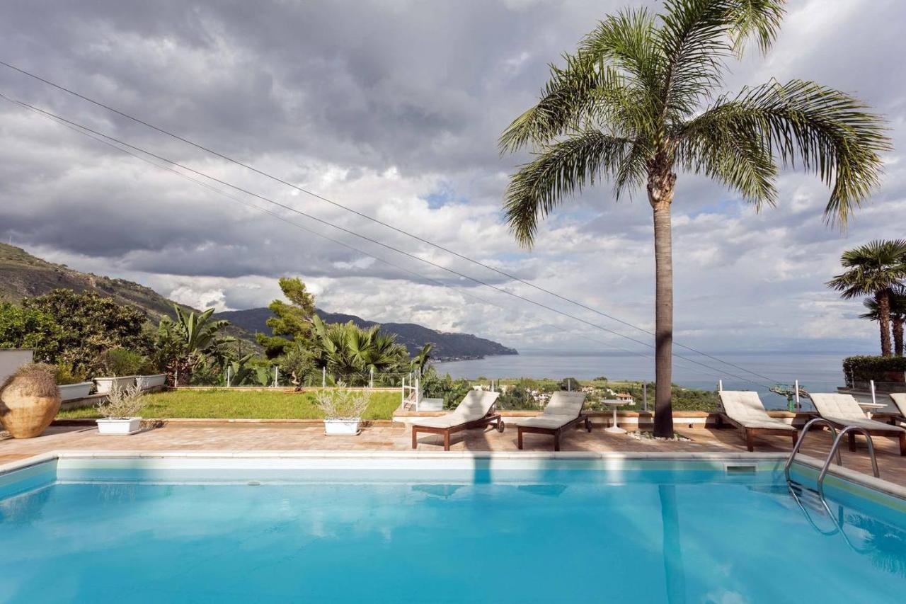 Luxury Taorum Villa With Spectacular Sea Views In Taormina Ngoại thất bức ảnh